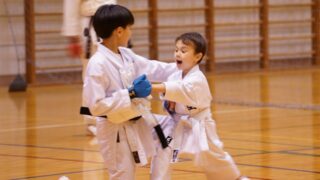 子供に空手を習わせるメリットとは？親目線で解説！